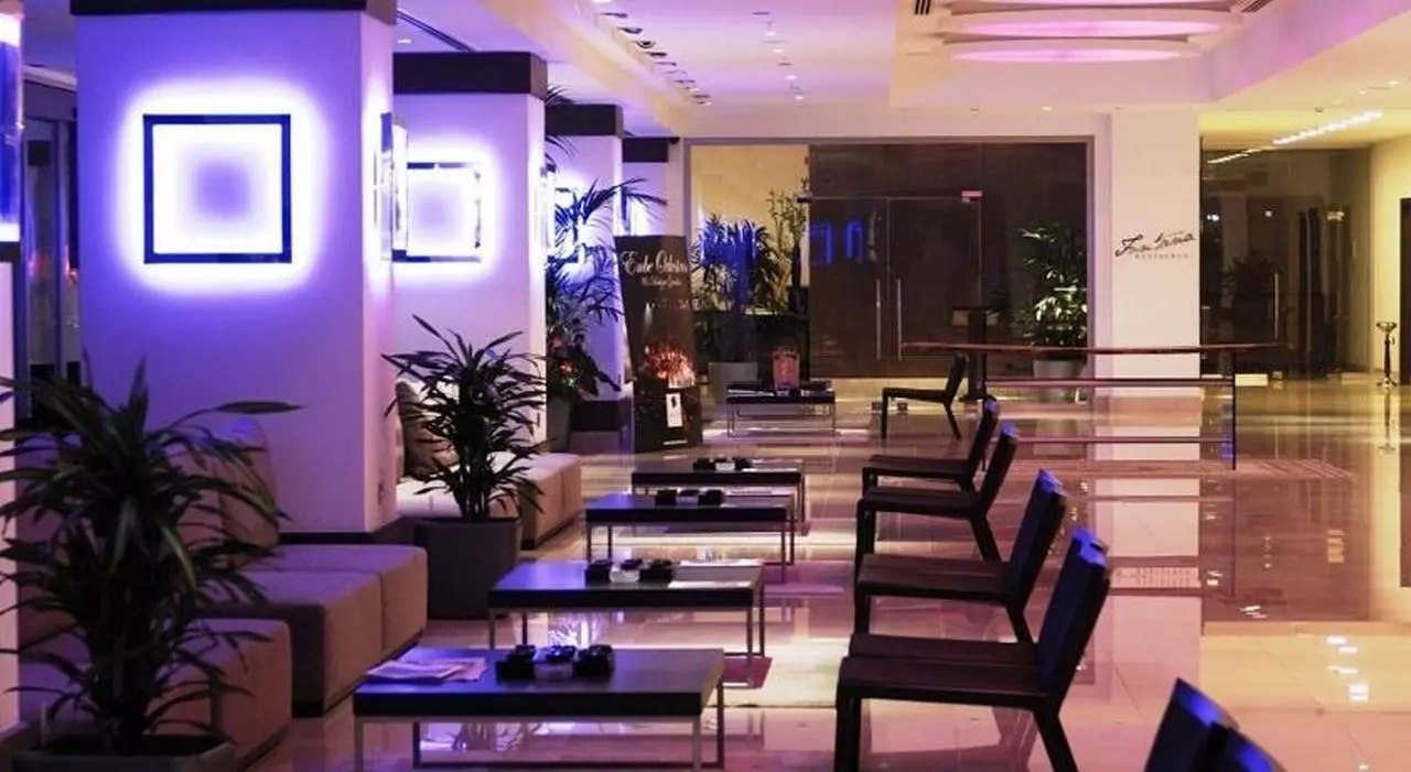 MALPAS_SHABAVIZ (2).jpg